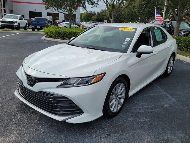 2019 Toyota Camry LE