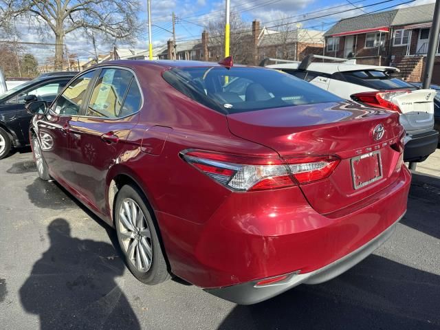 2019 Toyota Camry XLE