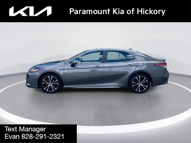 2019 Toyota Camry 