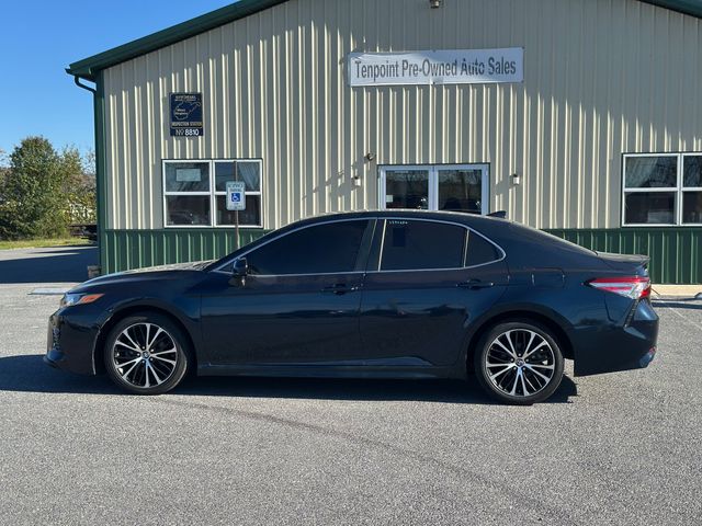 2019 Toyota Camry 