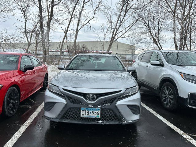 2019 Toyota Camry SE