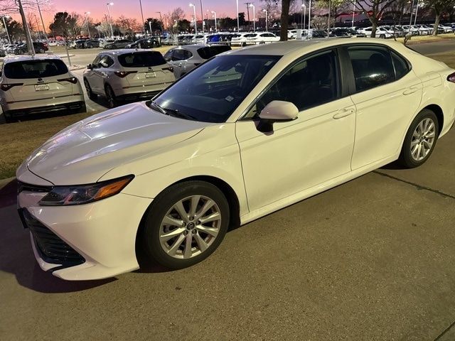 2019 Toyota Camry LE