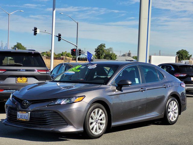 2019 Toyota Camry 