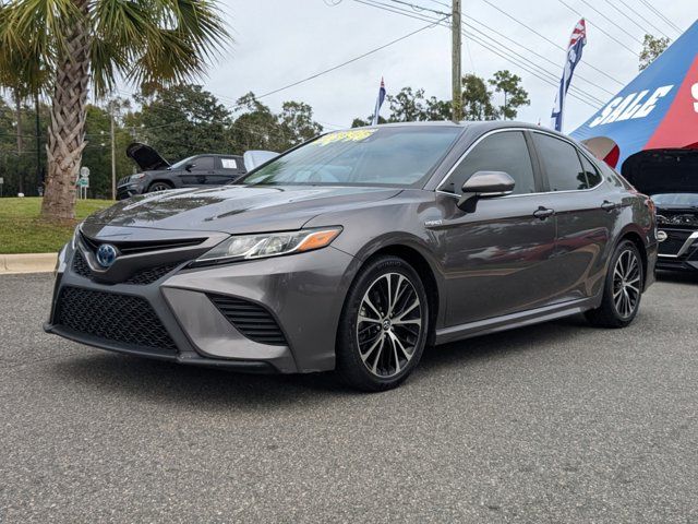 2019 Toyota Camry Hybrid SE