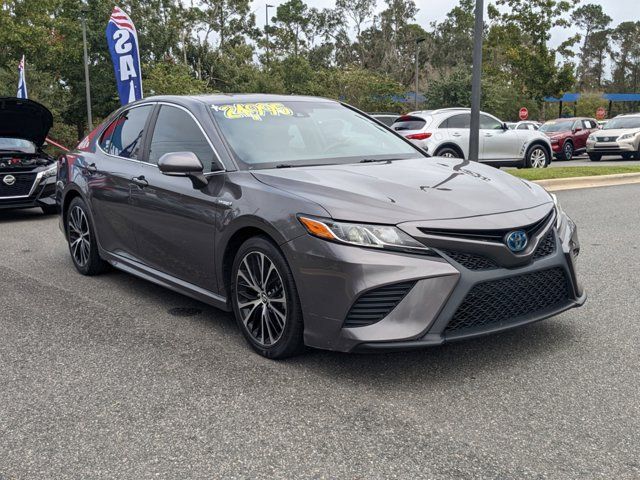 2019 Toyota Camry Hybrid SE