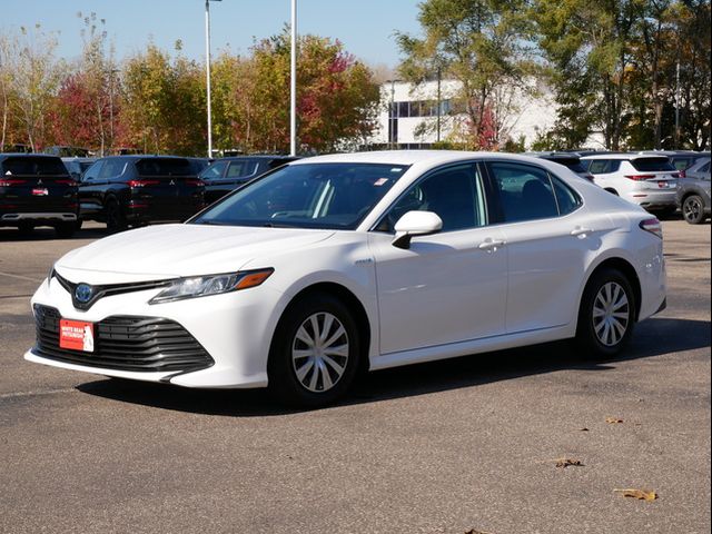 2019 Toyota Camry Hybrid LE