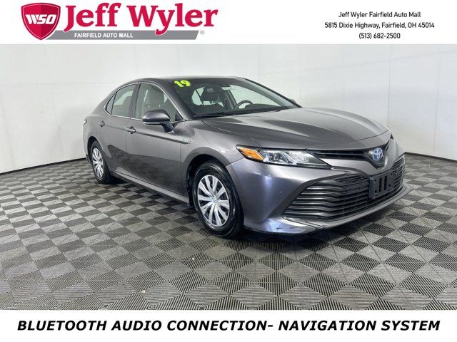 2019 Toyota Camry Hybrid LE