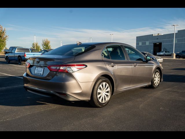 2019 Toyota Camry Hybrid LE