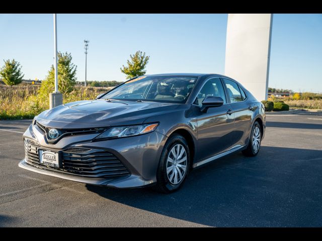 2019 Toyota Camry Hybrid LE