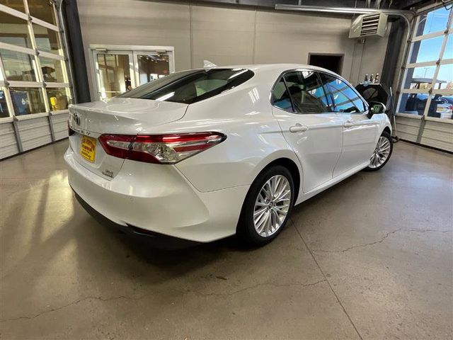 2019 Toyota Camry 