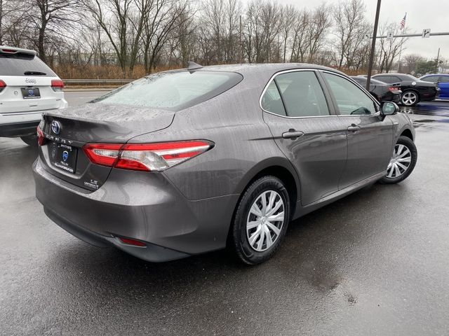 2019 Toyota Camry Hybrid LE