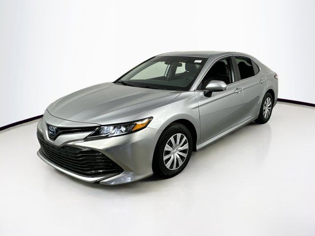 2019 Toyota Camry Hybrid LE