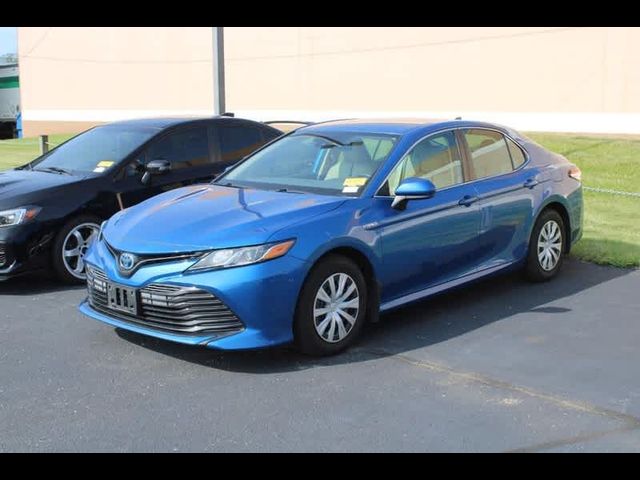 2019 Toyota Camry Hybrid LE