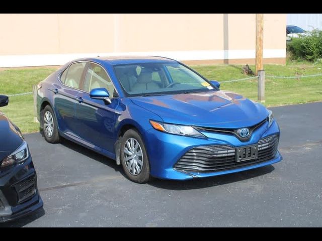 2019 Toyota Camry Hybrid LE