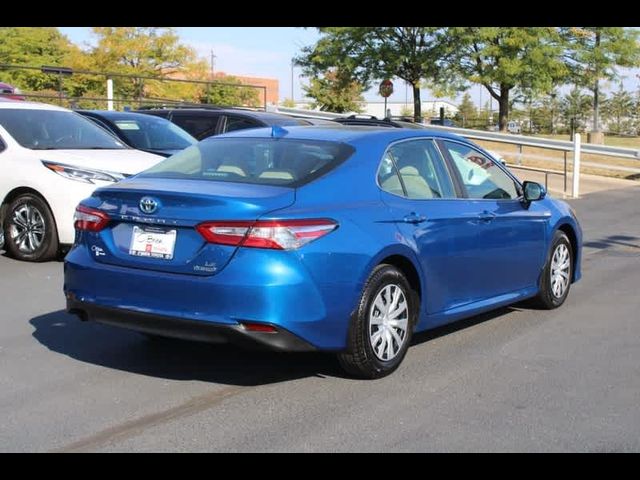 2019 Toyota Camry Hybrid LE