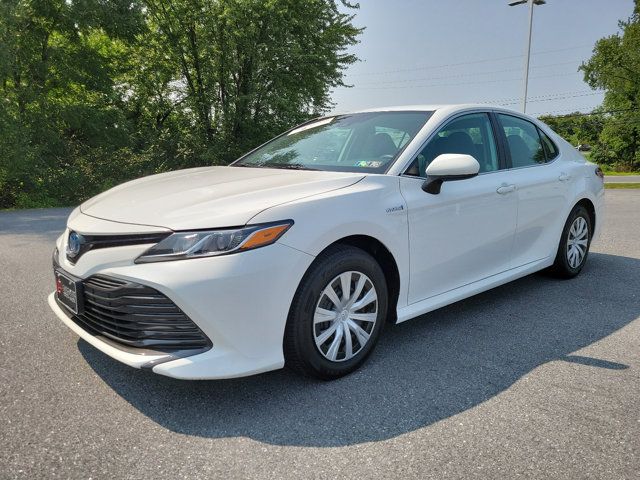 2019 Toyota Camry Hybrid LE