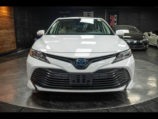 2019 Toyota Camry Hybrid LE