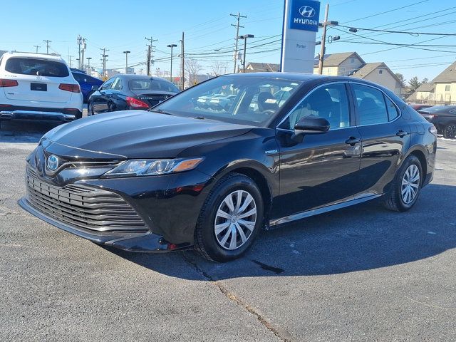 2019 Toyota Camry Hybrid LE