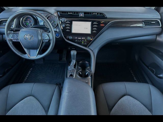 2019 Toyota Camry Hybrid LE