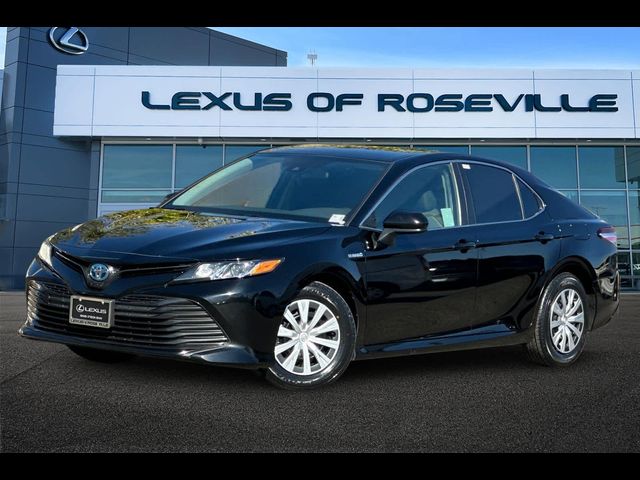 2019 Toyota Camry Hybrid LE