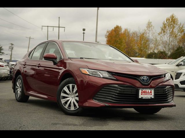 2019 Toyota Camry Hybrid LE