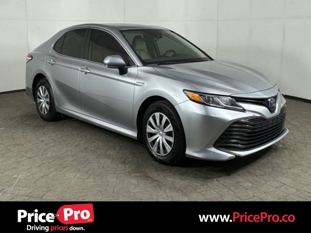 2019 Toyota Camry Hybrid LE