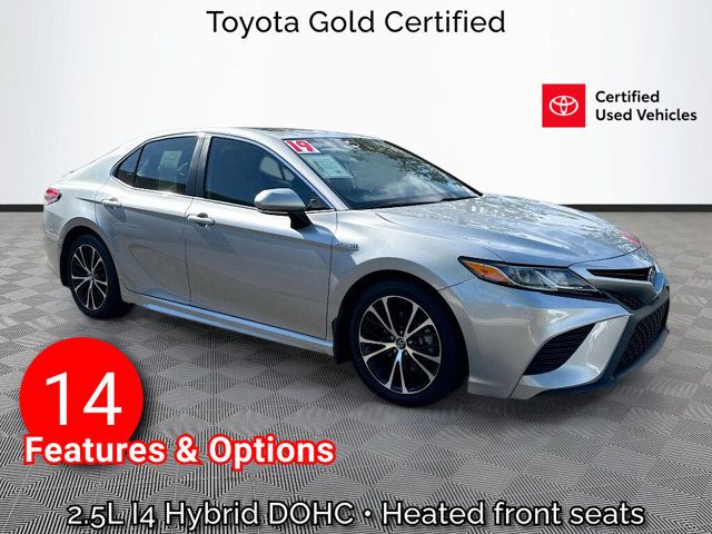 2019 Toyota Camry Hybrid SE