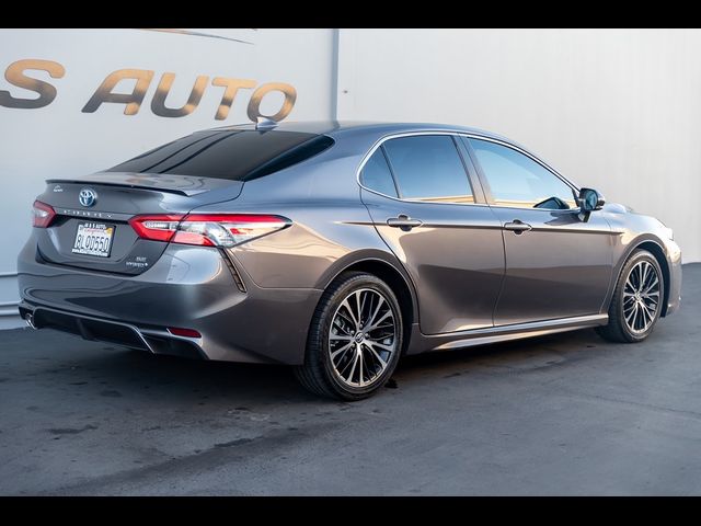 2019 Toyota Camry Hybrid SE