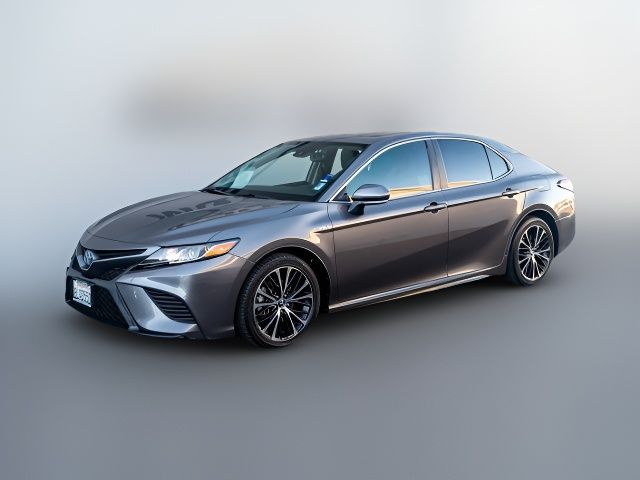 2019 Toyota Camry Hybrid SE