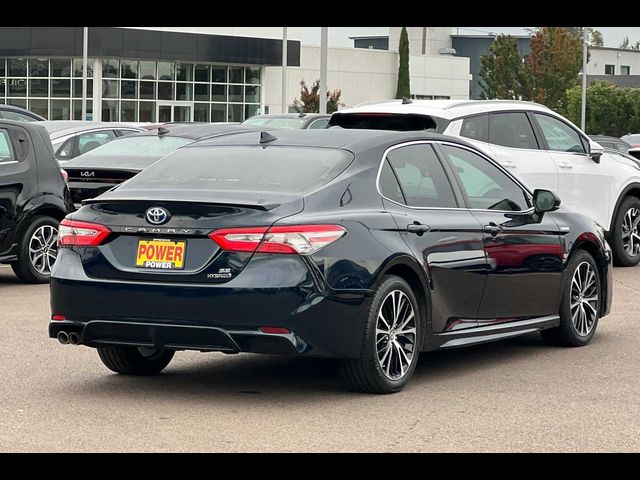 2019 Toyota Camry Hybrid SE