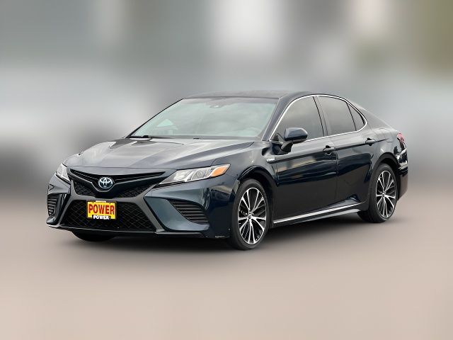 2019 Toyota Camry Hybrid SE