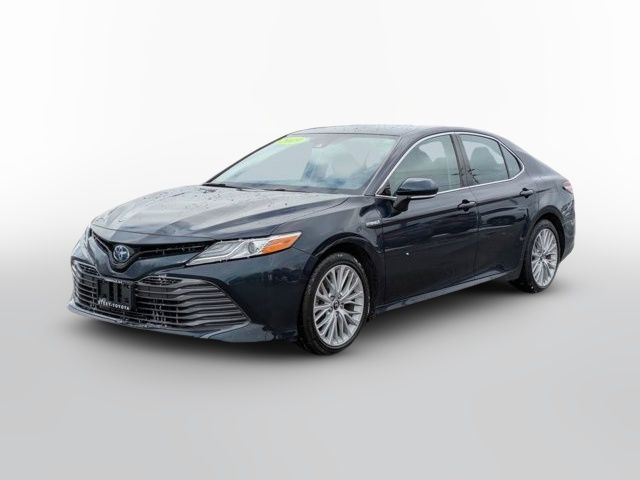 2019 Toyota Camry Hybrid XLE