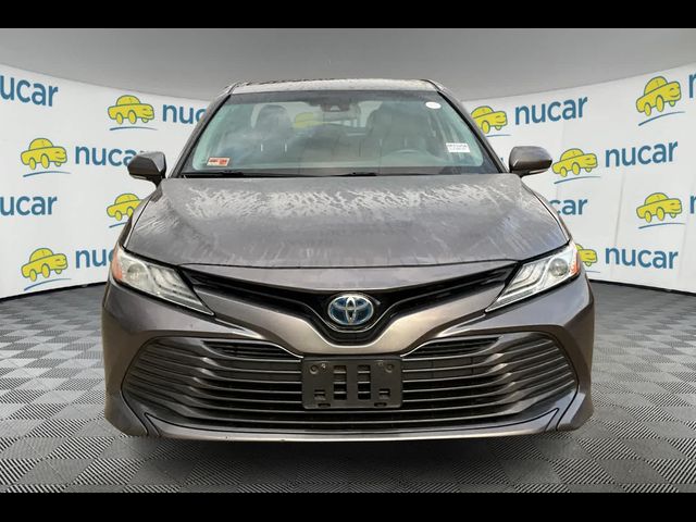 2019 Toyota Camry Hybrid XLE