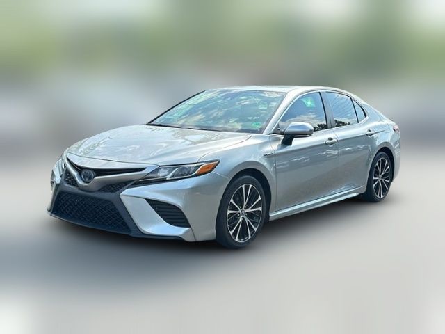 2019 Toyota Camry Hybrid XLE