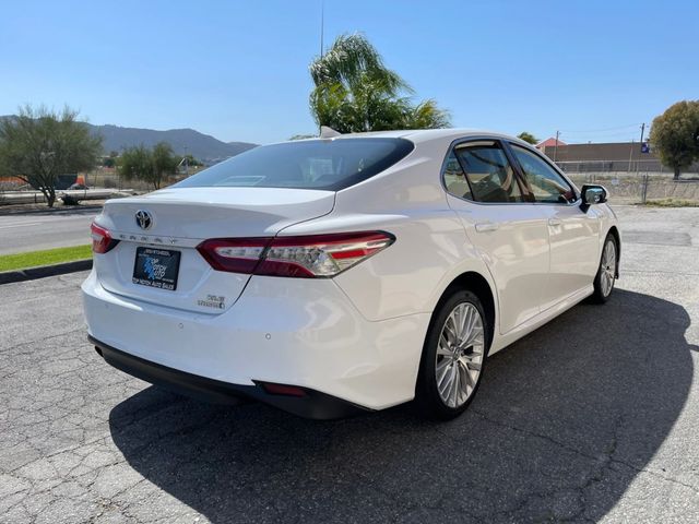 2019 Toyota Camry Hybrid XLE