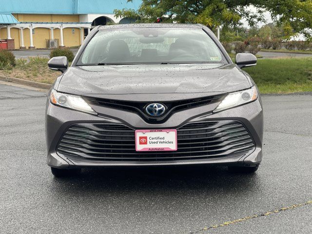 2019 Toyota Camry Hybrid XLE