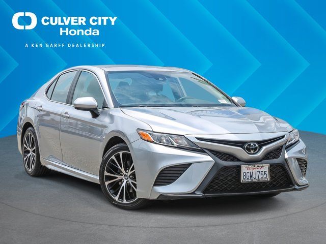 2019 Toyota Camry SE
