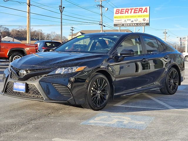 2019 Toyota Camry SE