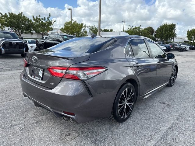 2019 Toyota Camry SE