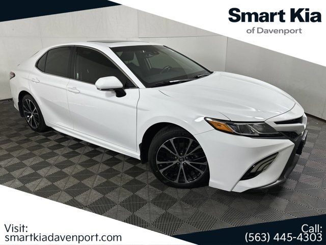 2019 Toyota Camry SE