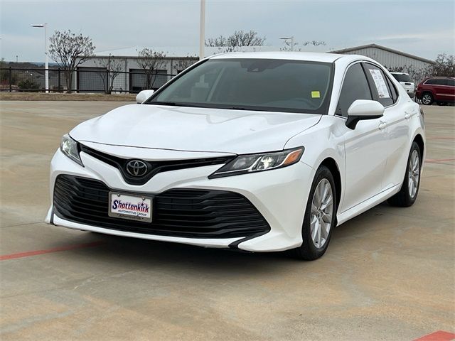 2019 Toyota Camry LE