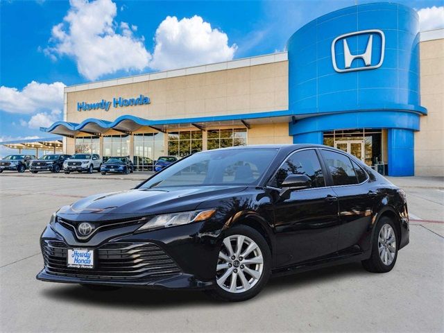 2019 Toyota Camry LE