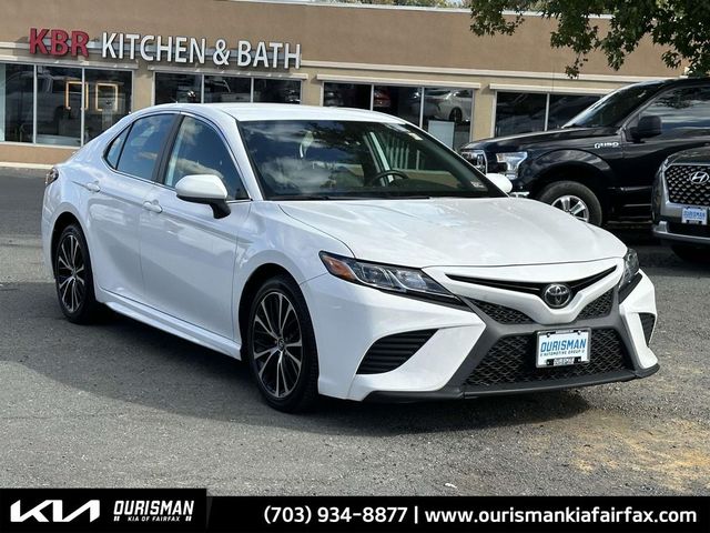 2019 Toyota Camry SE