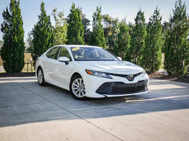 2019 Toyota Camry LE