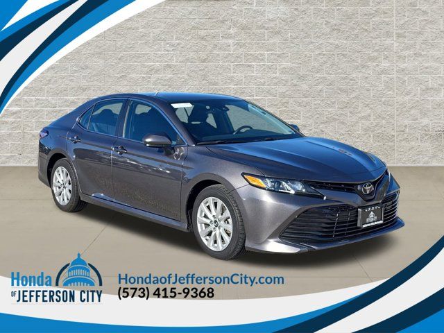 2019 Toyota Camry LE