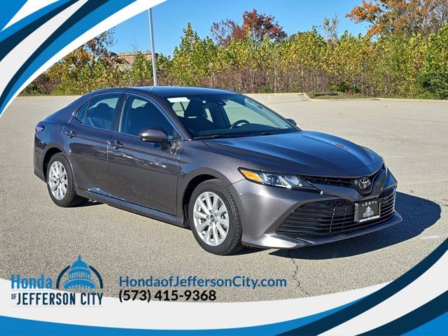 2019 Toyota Camry LE