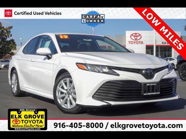 2019 Toyota Camry LE