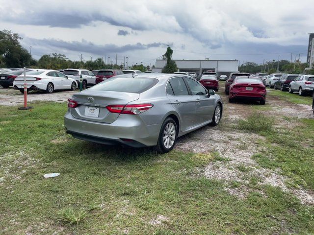 2019 Toyota Camry LE