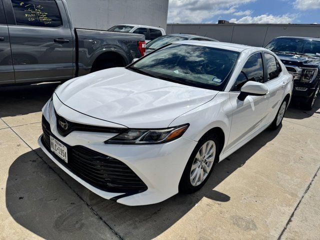 2019 Toyota Camry LE