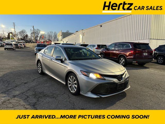 2019 Toyota Camry LE